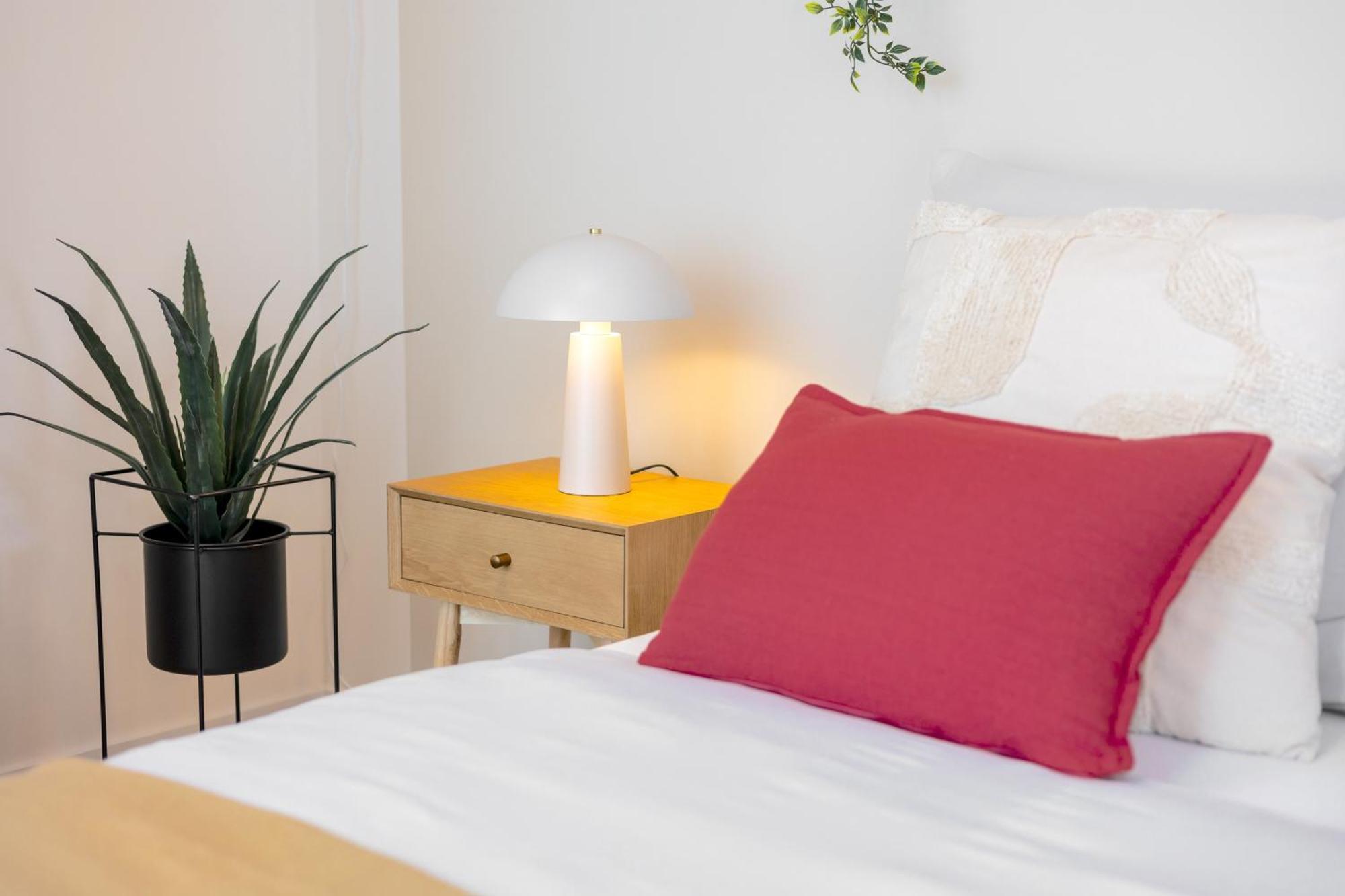 Apartamento Bright 2br - 4th Floor, Balcony, Free Parking By Gravity